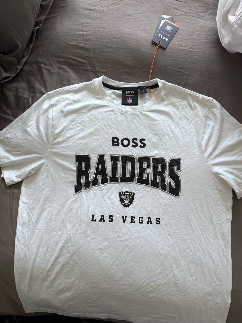 BRAND NEW BOSS White Raiders Las Vegas Short-Sleeve Graphic Tee